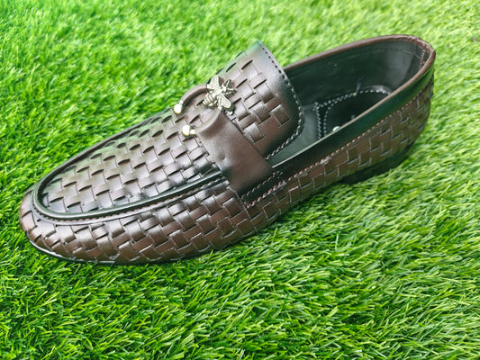 Men’s Brown Woven Loafers – Premium Slip-On Design with Luxury Bee Metal Accent